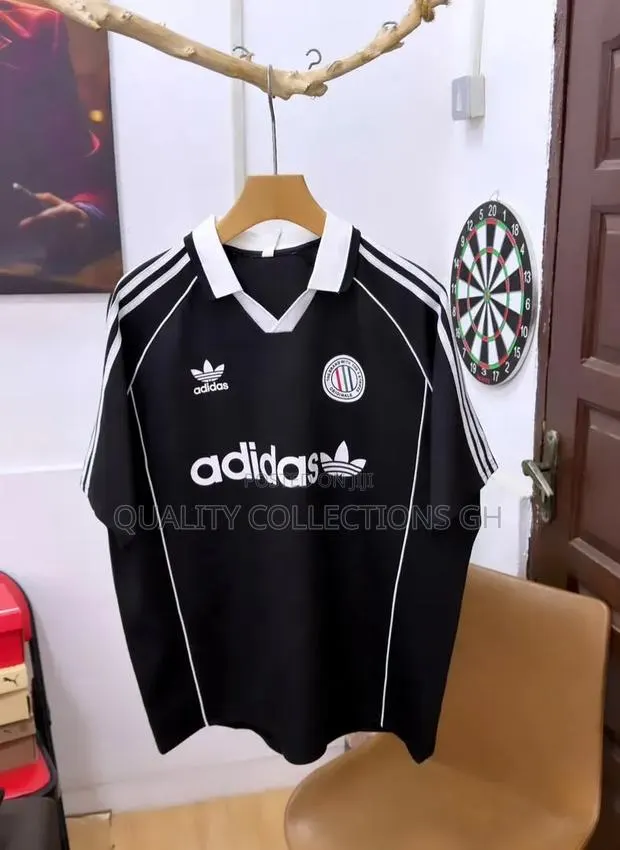 Adidas Stripe Club T · Photo 1