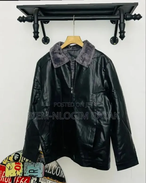 High Quality of Leather Winter Jacket Black Color Available · Photo 1