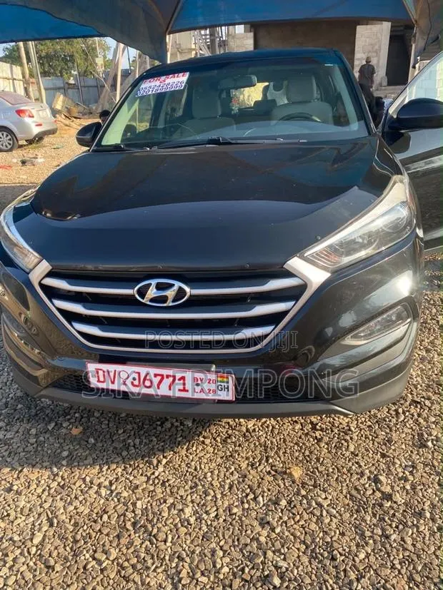 Hyundai Tucson SE AWD 2017 Black · Photo 1