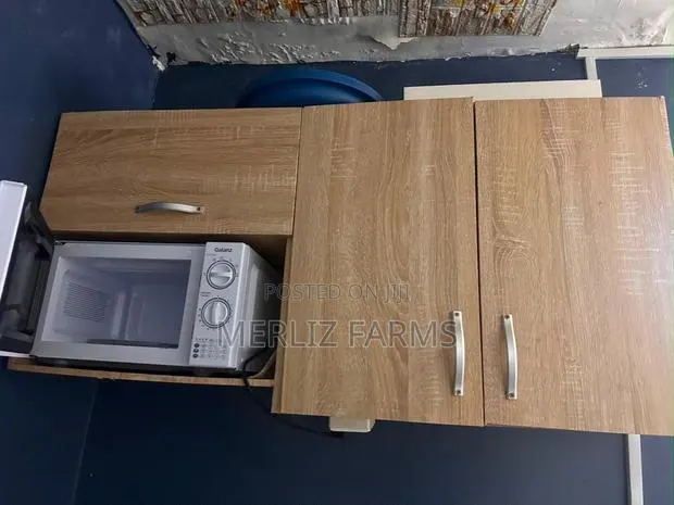 Kitchen Carbinet · Photo 1
