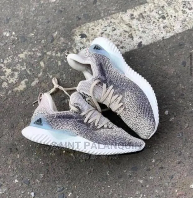 Adidas Alpha Bounce · Photo 1
