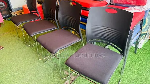 Brand New Customer Chair · Photo 1