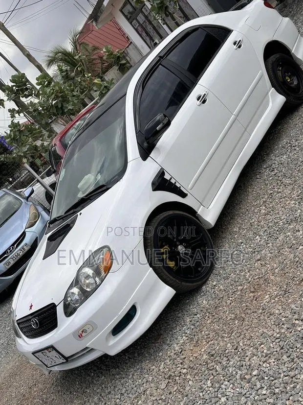 Toyota Corolla LE 2007 White · Photo 1