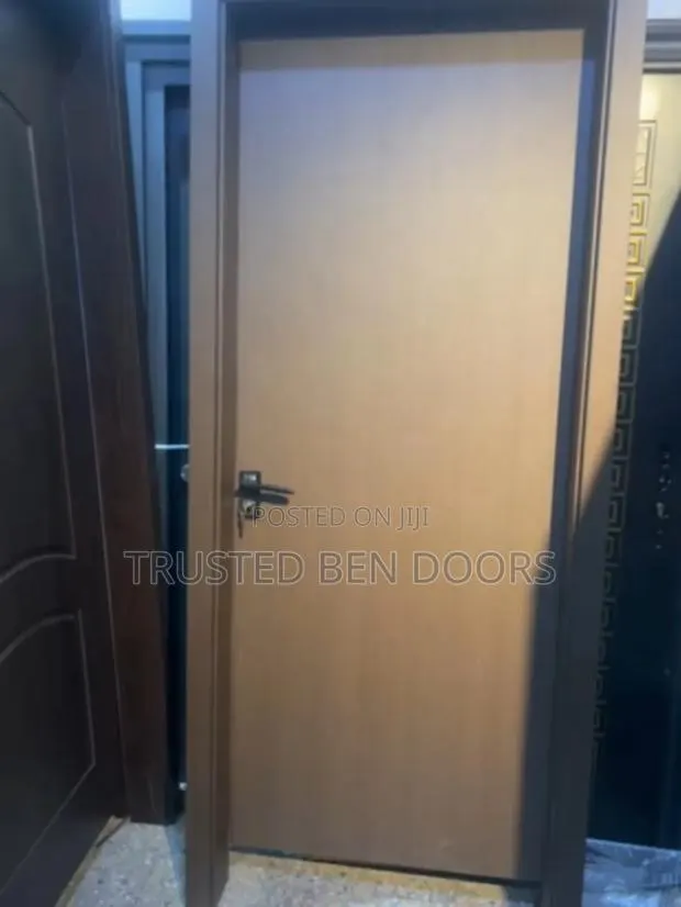 Foreign Turkey Paladin Wooden Doors for Bedroom and Bathroom · Photo 1