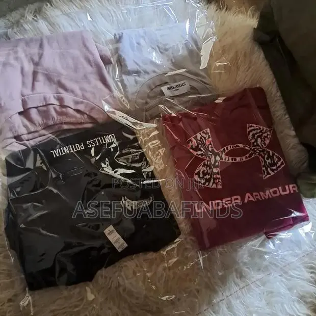 3pcs Quality Men Tshirt · Photo 1