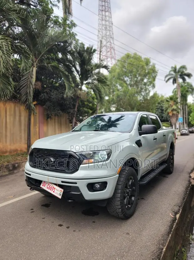 Ford Ranger Wildtrak 2022 Gray · Photo 1