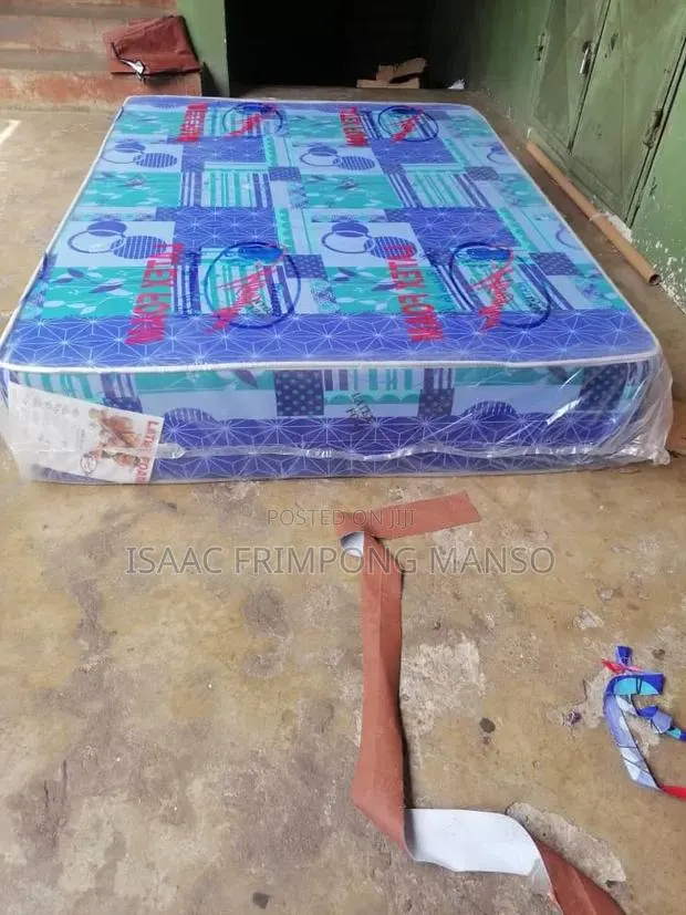 Latex Foam High Density Double Mattress · Photo 1