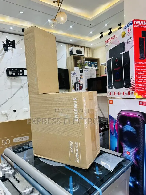 Shop From Us Samsung B650 · Photo 1
