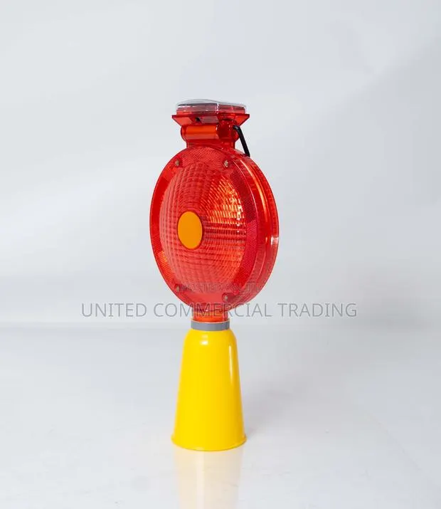 Solar Traffic Warning Light · Photo 1
