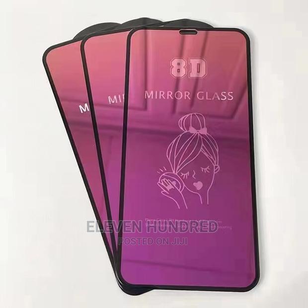 iPhone 13 Series Mirror Screen Protecor · Photo 2