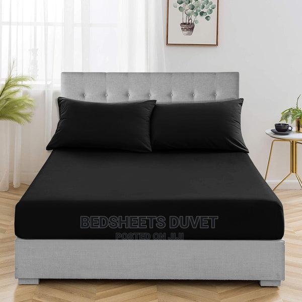 Black Fitted Sheet · Photo 1