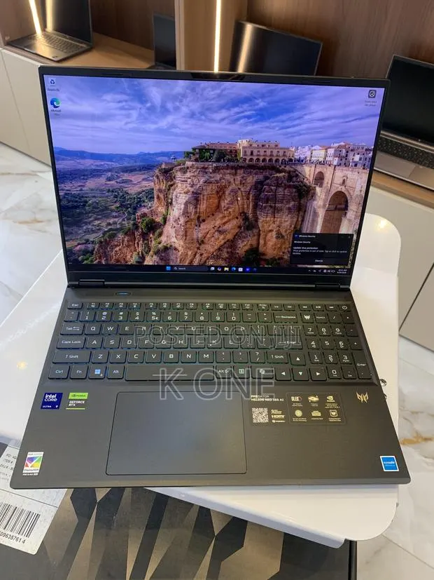 Laptop Acer Predator Helios Neo 16 16GB Intel Core i9 SSD 1T · Photo 1