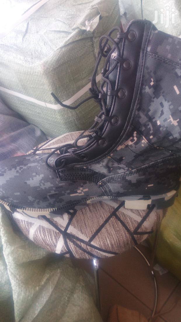 Desert Boots · Photo 4