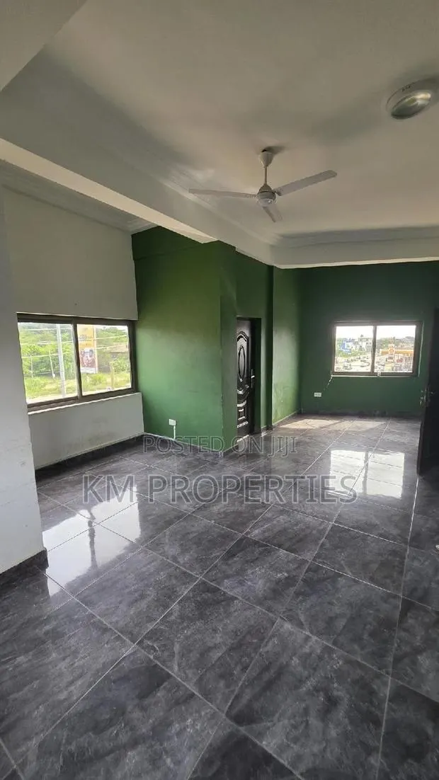 Executive Office Space at North-Legon · Photo 1