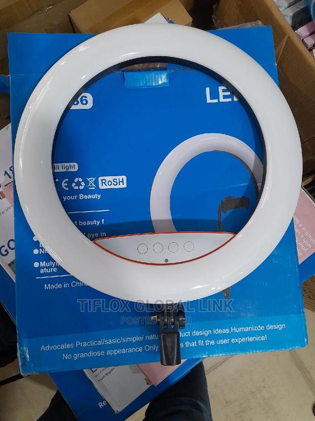 Ring Light 22" Led · Photo 3