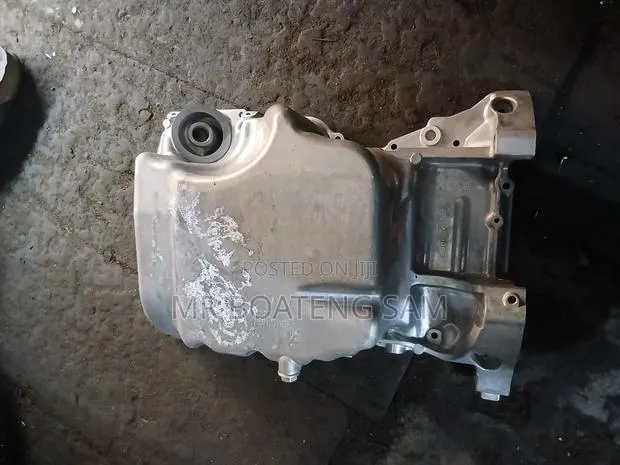 Honda CrV 2015 -2016 Oil Sump Base 1.5L · Photo 1