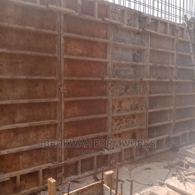 Retaining Wall/Formwork/Columns/Scaffolds/Slabs/Decking/ · Photo 6