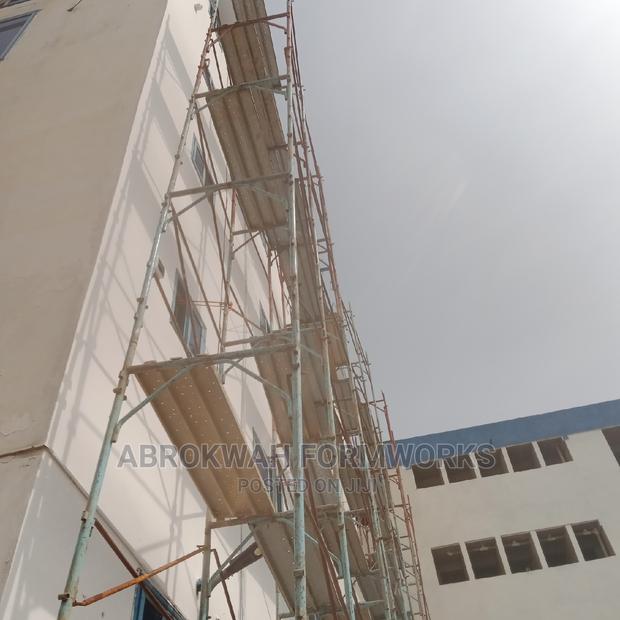 Retaining Wall/Formwork/Columns/Scaffolds/Slabs/Decking/ · Photo 7