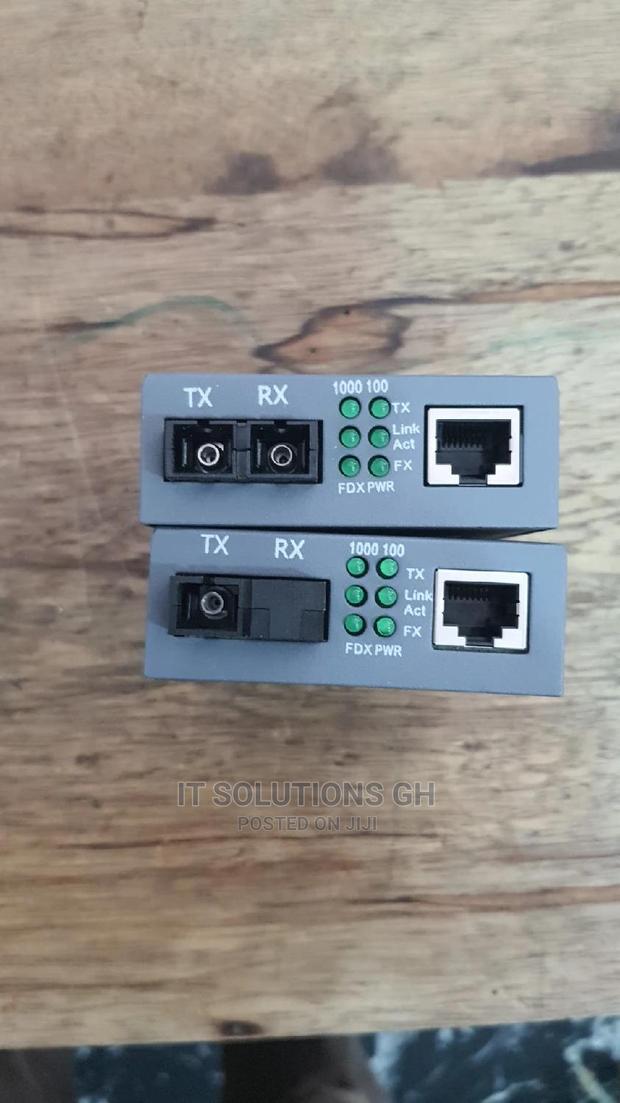 Fiber Media Converter · Photo 1