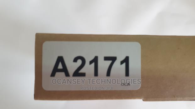 Original Apple Battery for A2171, A2159 A2338 Mid 2019 · Photo 4