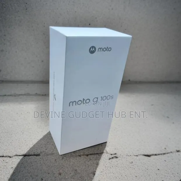 New Motorola Moto G100 128 GB Gold · Photo 1