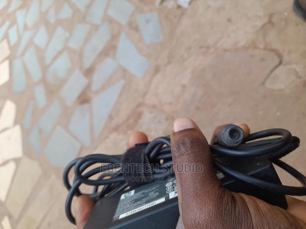 HP Big Pin 90w Complete Charger Original · Photo 3