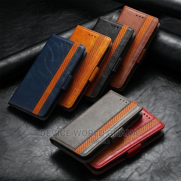 Caseneo Leather Flip Case Samsung Z Fold 3 · Photo 1