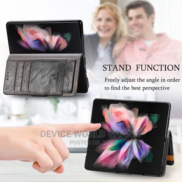 Caseneo Leather Flip Case Samsung Z Fold 3 · Photo 4