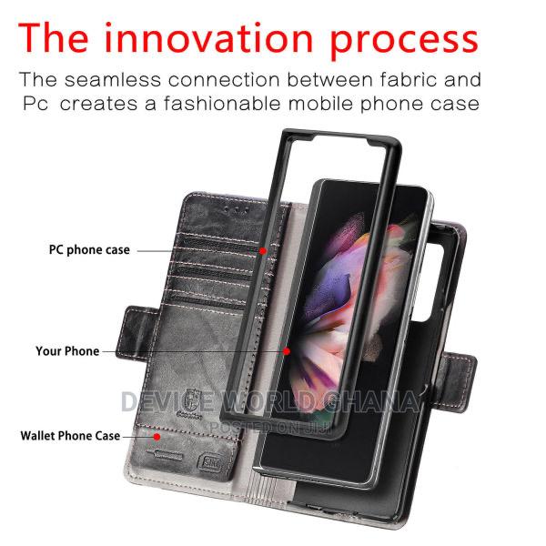 Caseneo Leather Flip Case Samsung Z Fold 3 · Photo 3