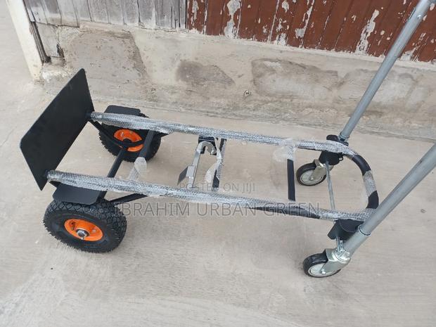 Four Wheels Trolley Black · Photo 1