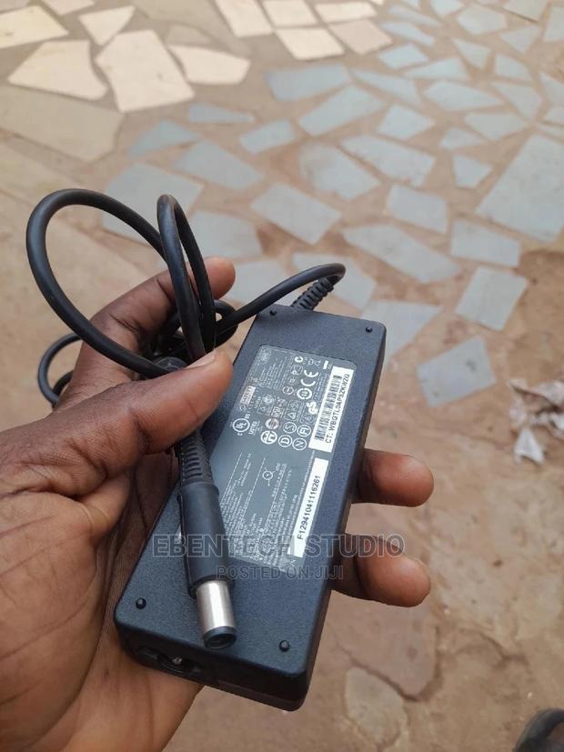 HP Big Pin 90w Complete Charger Original · Photo 2