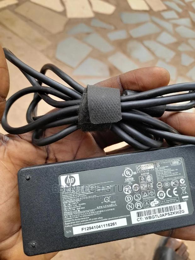 HP Big Pin 90w Complete Charger Original · Photo 6