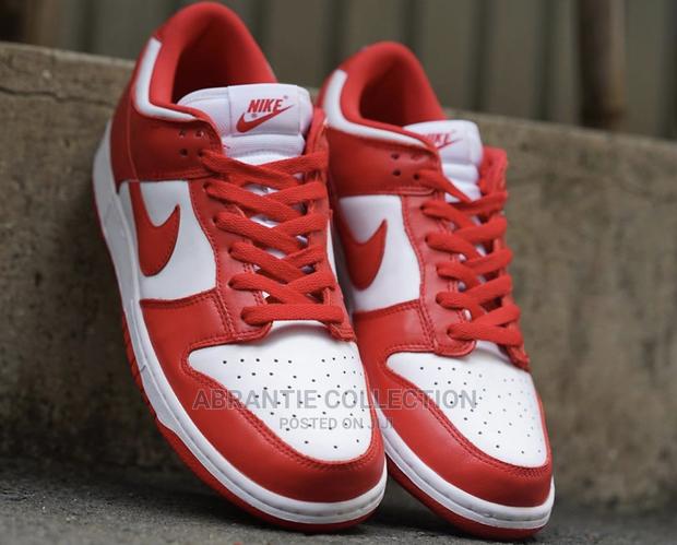 Nike Dunk Low University Red · Photo 2