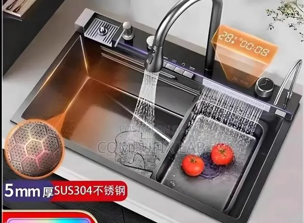 Smart Kitchen Sink With Pull Out Faucet