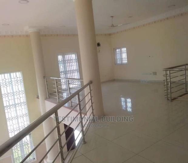 5bdrm House in Testimonial Building, East Legon for Sale · Photo 7