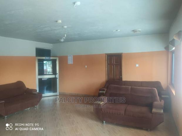37bdrm House With 10 Shops for Sale in Kenyase · Photo 5