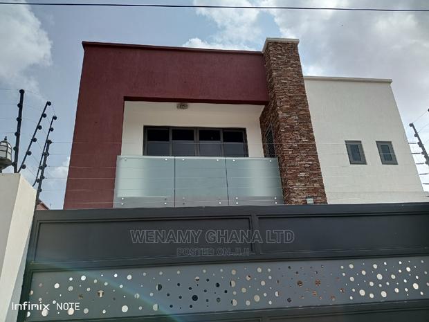 3bdrm House in Accra for sale · Photo 7