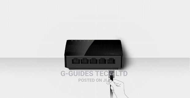Tenda 5port Gigabit Switch, 5-Port GIGABIT DESKTOP SWITCH · Photo 8