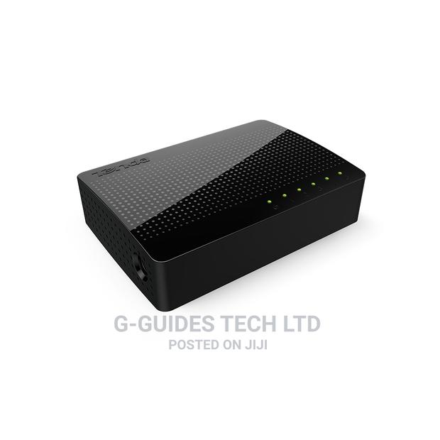 Tenda 5port Gigabit Switch, 5-Port GIGABIT DESKTOP SWITCH · Photo 6