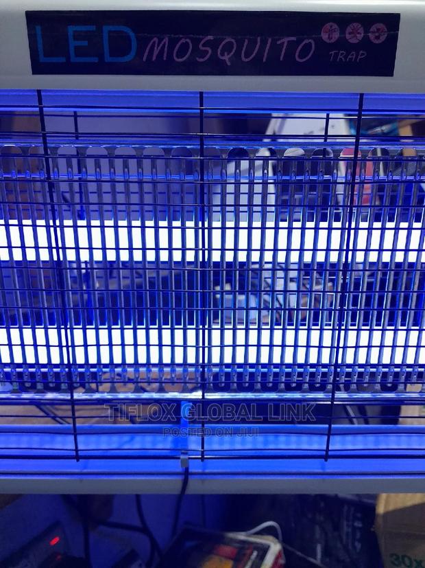 LED Mosquito/Pest Killer(US) · Photo 8