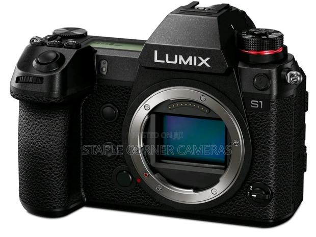 Panasonic LUMIX S1 With V-Log Activated Camera Body Only · Photo 5