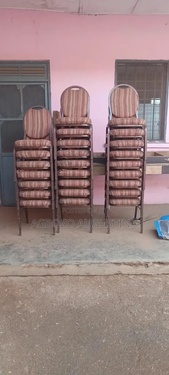 Church Chairs · Photo 1