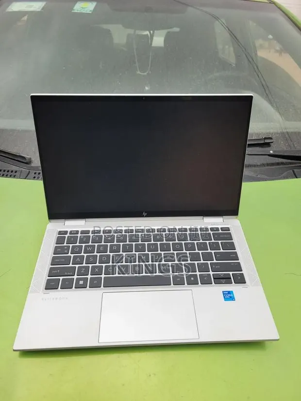 Laptop HP EliteBook x360 1030 G8 16GB Intel Core i7 SSD 512GB · Photo 1