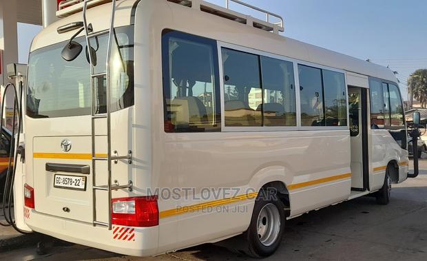 Car Rentals. Toyota Coaster Buses for Hire / Rent in Ghana · Photo 5
