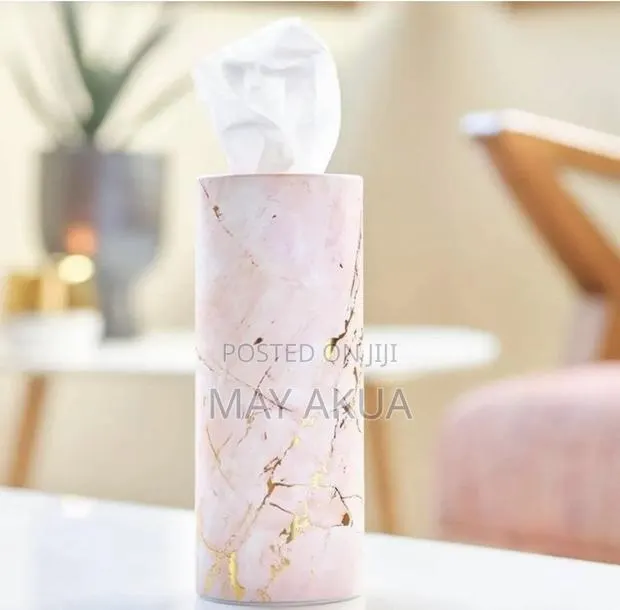Tissue and Tissue · Photo 1