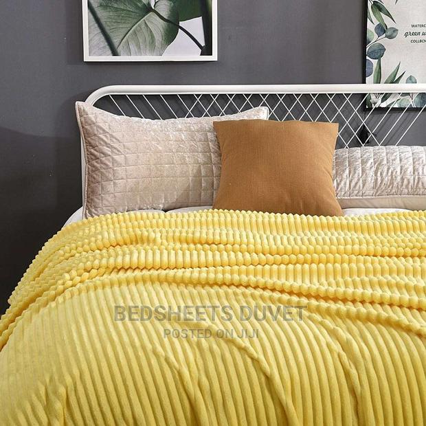 Soft Cozy Blanket · Photo 2