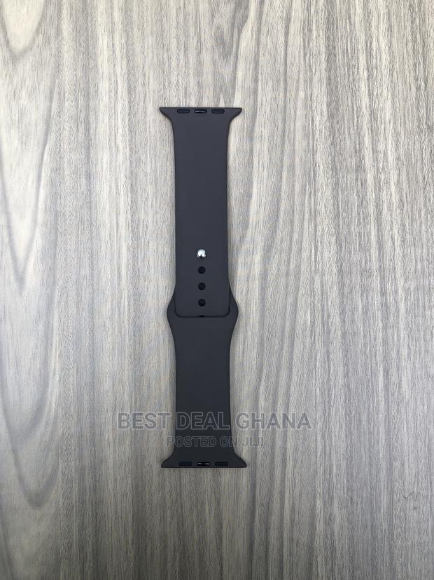 Apple Watch Silicone Strap · Photo 2