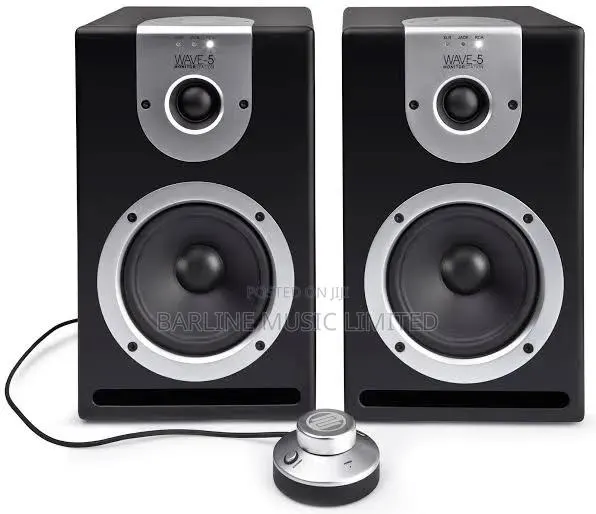 Reloop Wave 5 Speakers (Pair) · Photo 1