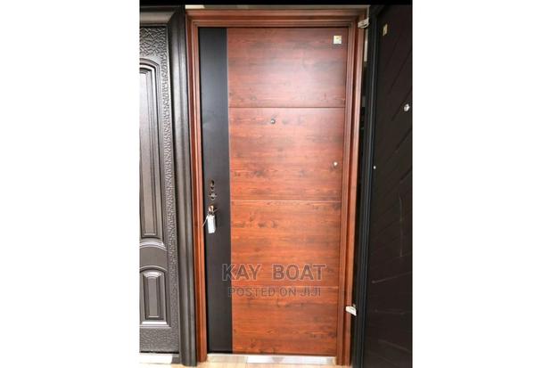 A Durable Door Available With All Accessories. · Photo 1