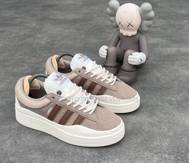 Double-Tongue Quality Adidas Upper Suede/Chalky Brown · Photo 1